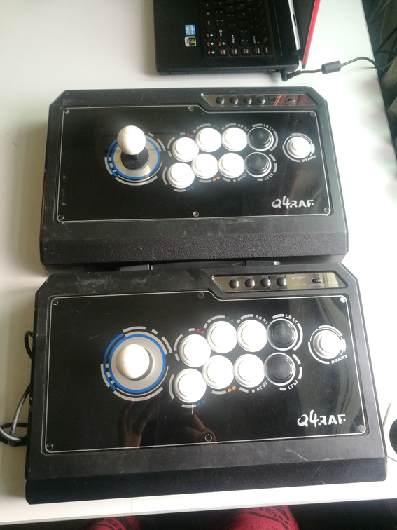 拳霸最新?lián)u桿，小巷中的秘密拳擊樂(lè)園探秘