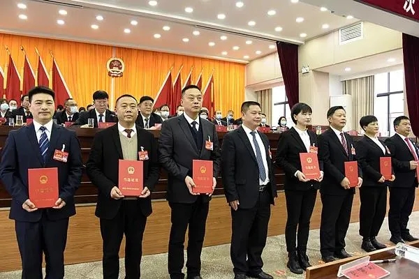 西秀區(qū)干部任，科技革新引領(lǐng)智慧生活