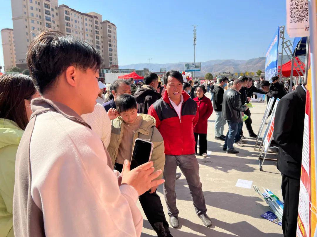 新邵最新招工熱潮，時(shí)代脈搏與地方繁榮的交織