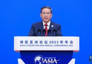 西部機場集團(tuán)領(lǐng)導(dǎo)引領(lǐng)變革，鑄就自信與成就新篇章