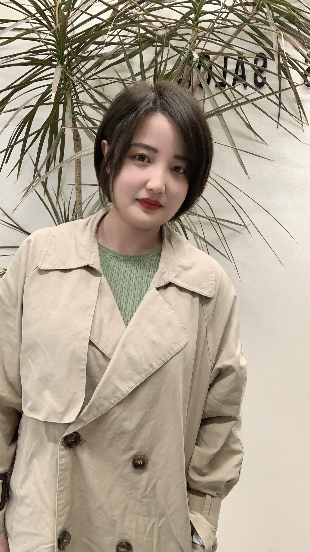 圓臉女生必備最新短發(fā)造型，小紅書上的流行趨勢(shì)一網(wǎng)打盡???♀?