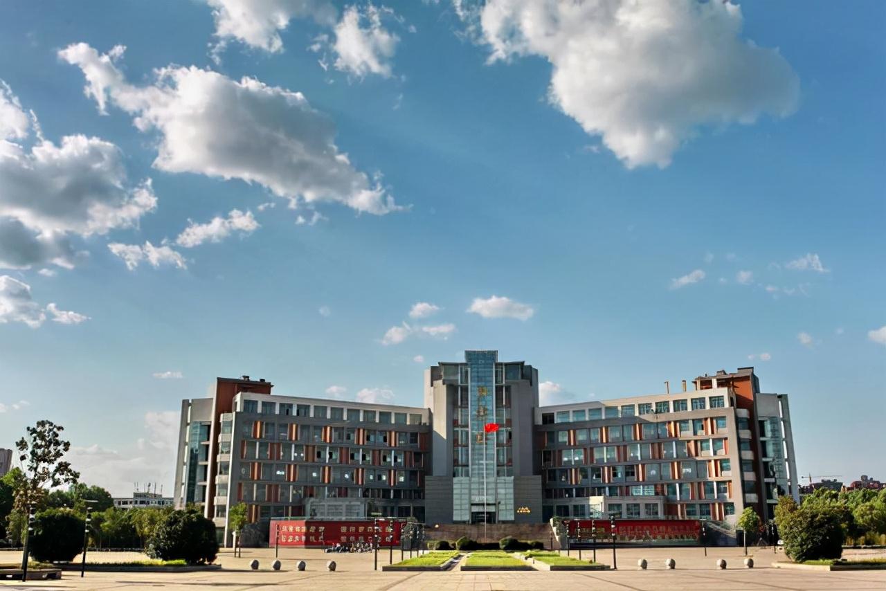 河南高校發(fā)展砥礪前行，開啟成就夢想新篇章