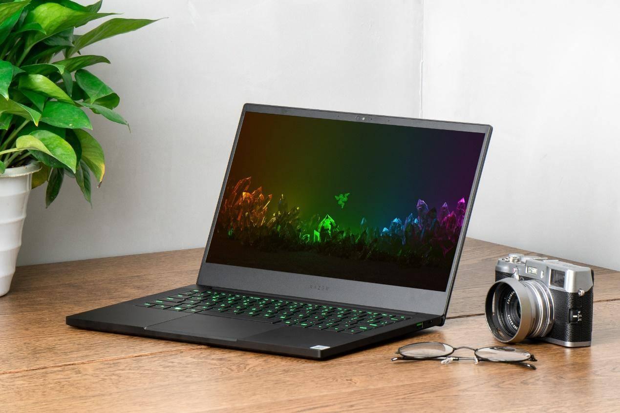 虛擬世界最新版，小巷中的神秘樂(lè)園探索