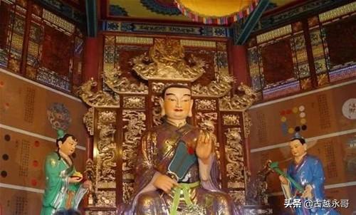 海南道士小明的日常趣事與友情紐帶，最新視頻揭秘