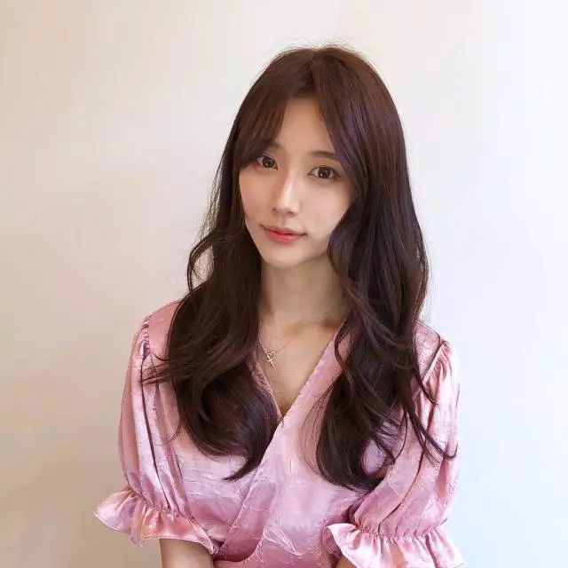 2024中長發(fā)最新發(fā)型女，指南與步驟詳解，打造時尚發(fā)型！