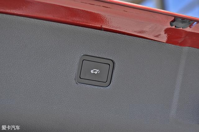 最新比速T5試駕體驗(yàn)，駕馭變化，自信與學(xué)習(xí)同行視頻