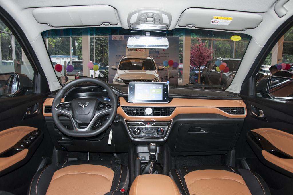 五夌宏光S3最新價(jià)格深度解析與個(gè)人觀(guān)點(diǎn)分享