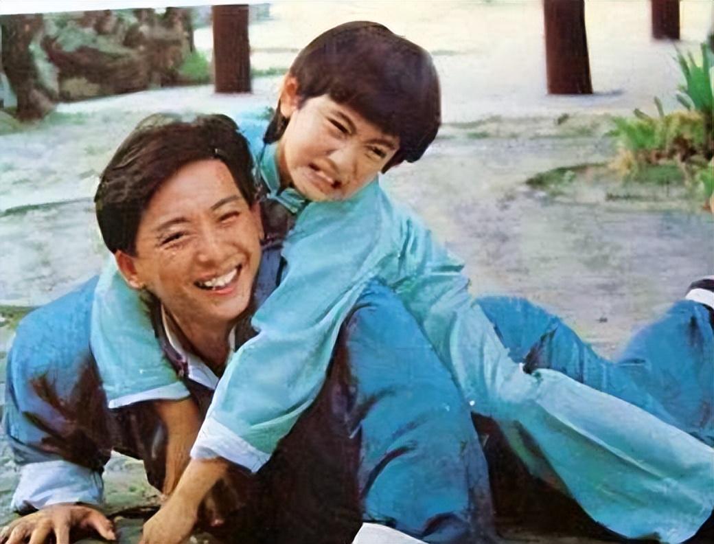 草婚社區(qū)最新,草婚社區(qū)最新，溫馨日常的趣事與情感紐帶