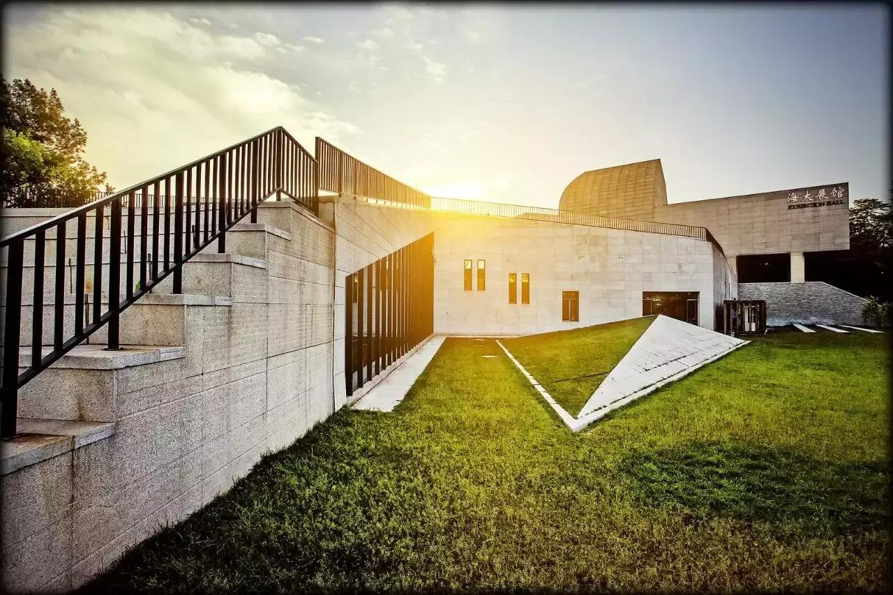 世界最新排名高校，科技巨擘的搖籃，未來教育革新之旅