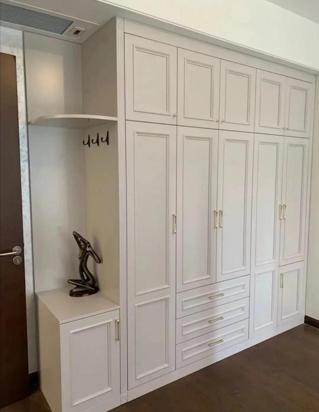 壁柜最新款安裝指南，最新壁柜款式及其安裝步驟詳解