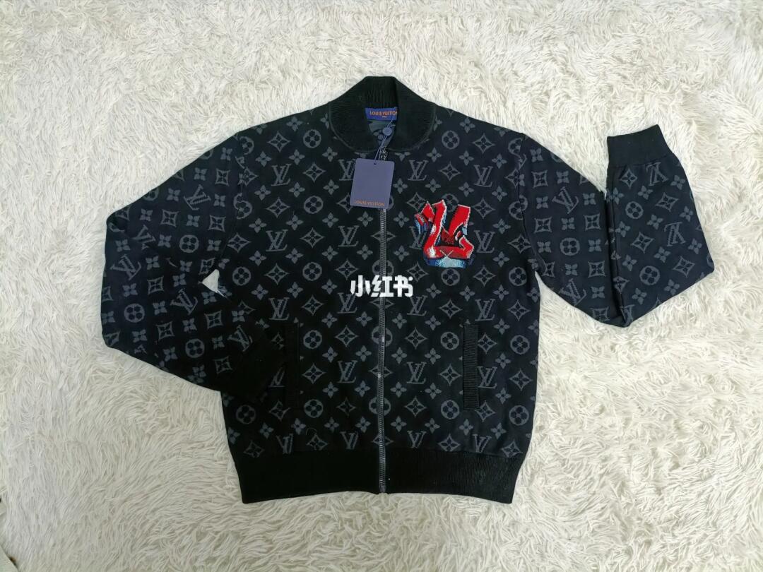 LV最新開(kāi)衫，時(shí)尚、自我成長(zhǎng)的無(wú)縫融合