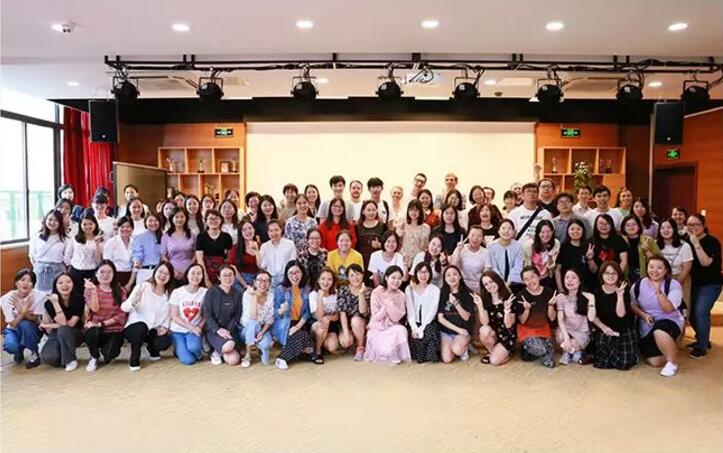 交大昂立引領(lǐng)科技創(chuàng)新，塑造未來教育新模式，最新動態(tài)揭秘