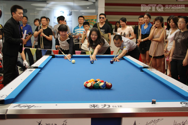 來(lái)力臺(tái)球比賽，精彩競(jìng)技盛宴，展現(xiàn)臺(tái)球技藝的舞臺(tái)