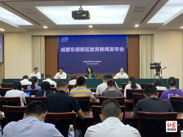 韋立處長揭秘，小巷中的秘密美食天堂最新發(fā)現(xiàn)與全文概述