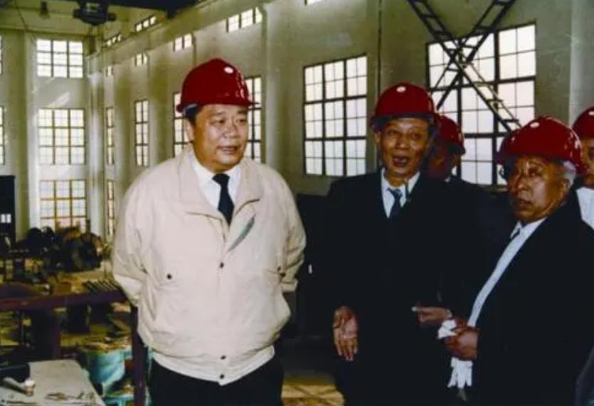 湖南煤礦關(guān)閉最新進(jìn)展與巷弄深處的特色小店探秘