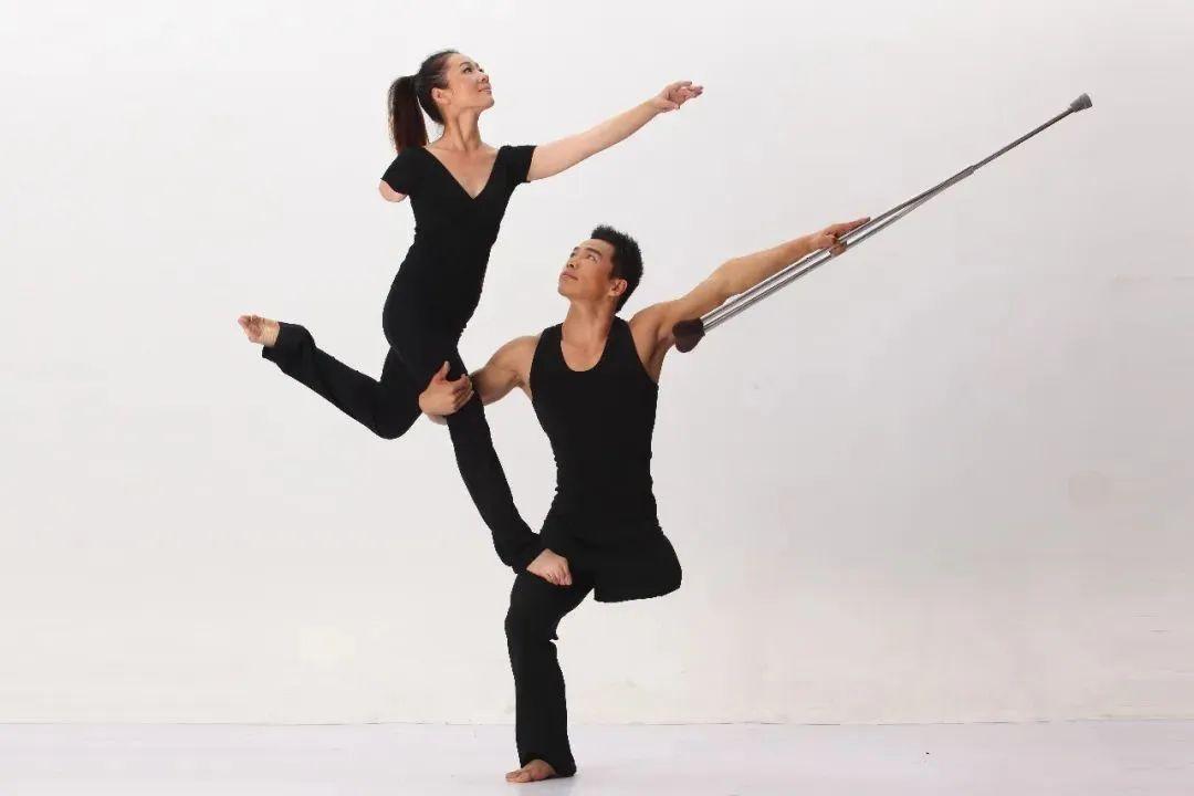 浪漫星舞團最新版下載，躍動音符，青春舞動之夢