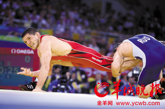 奧運(yùn)摔跤比賽當(dāng)場(chǎng)射，全程步驟指南與精彩瞬間回顧