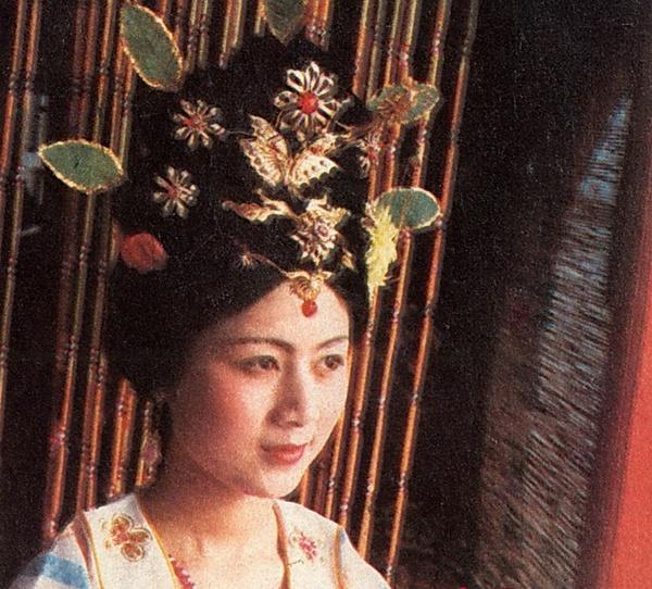 演員馬蘭圖片集，展現(xiàn)風(fēng)采的劇照欣賞