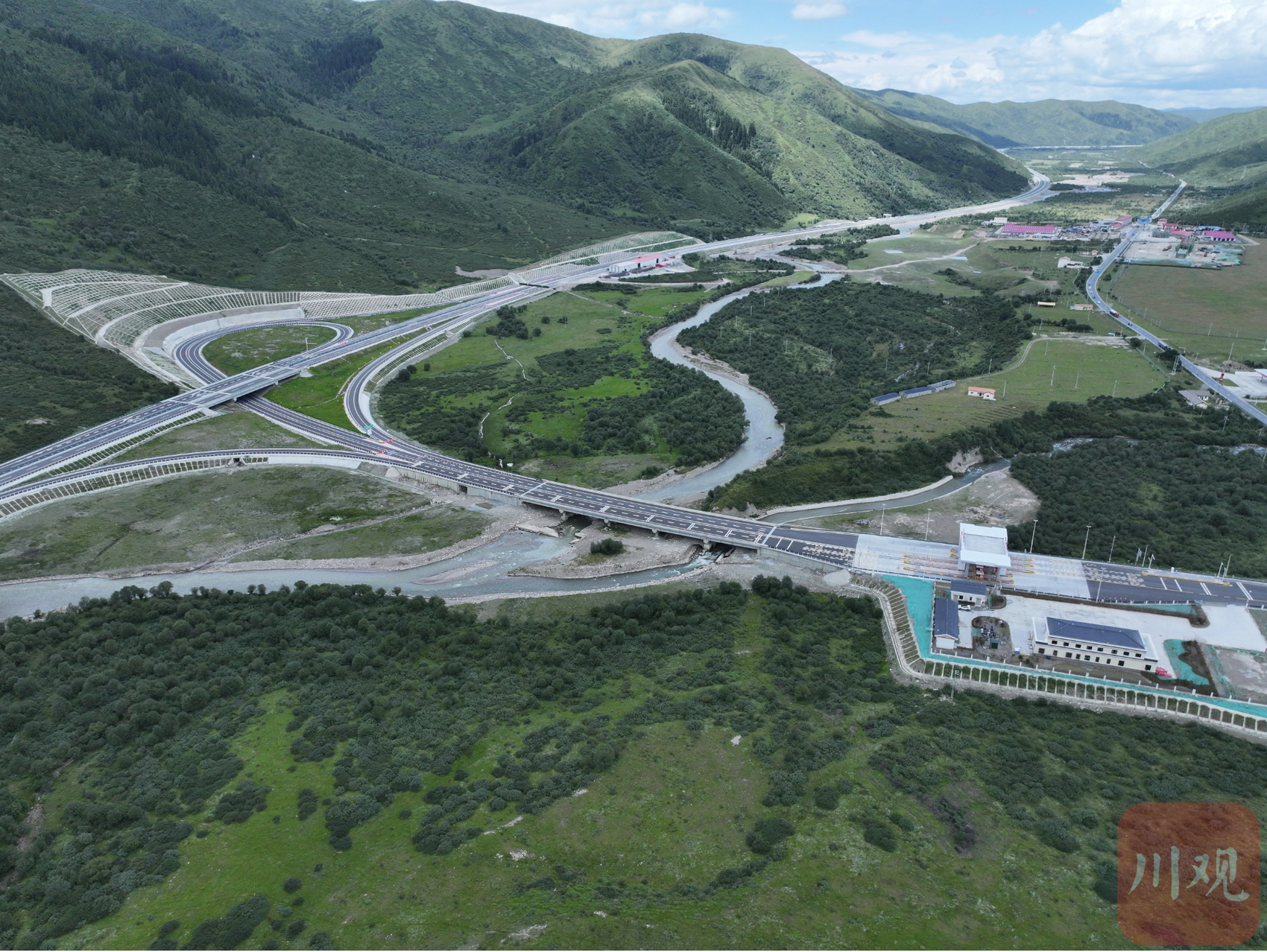 川藏高速最新進展，一路向前，成就夢想的賽道之路