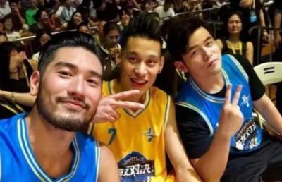 五個(gè)字的女明星，娛樂圈的璀璨之星聚焦