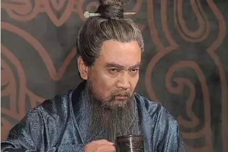 曹操演員揭秘，日常趣事分享與角色背后的故事