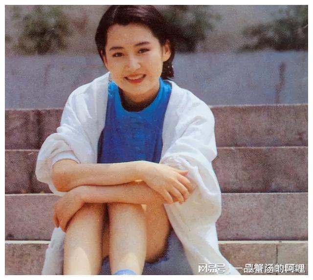 重磅推出，演員楊青科技新品，引領(lǐng)未來生活新潮流！