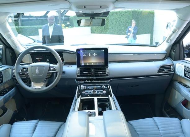 現(xiàn)代木紋門款式推薦，選購、安裝指南與流行趨勢解析