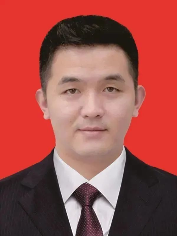 四川干部任前公示，探索小巷中的獨特風味小店之旅