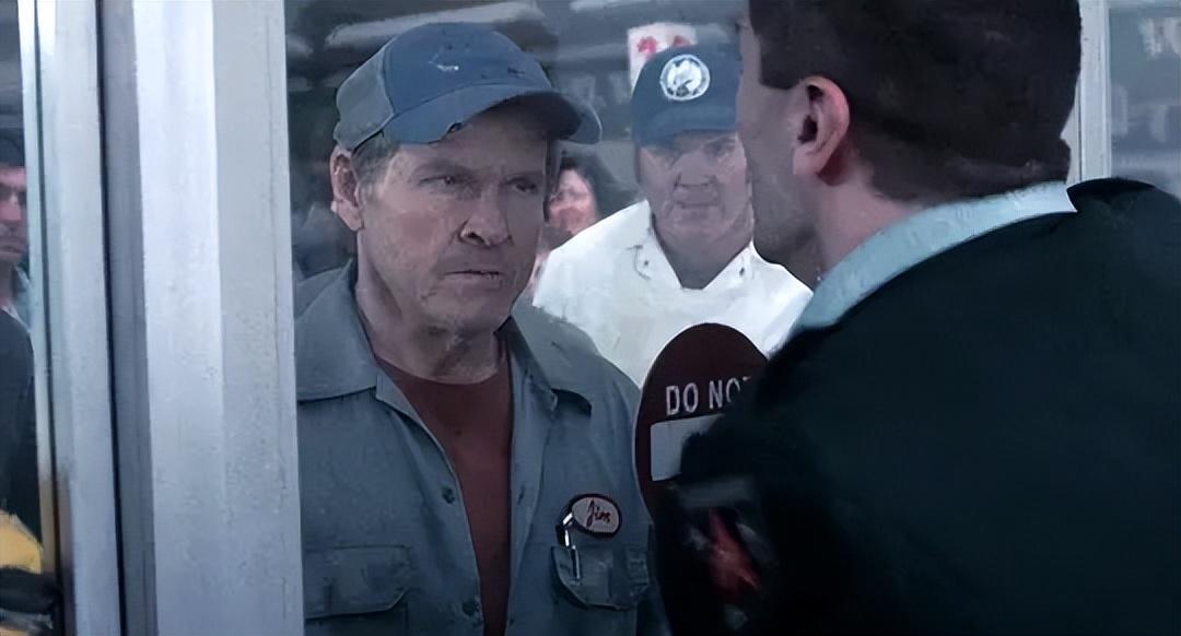 迷霧世界最新探索，自信閃耀，揭開(kāi)未知面紗