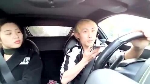 探秘小巷獨(dú)特風(fēng)味小店，最新開車直播帶你一探究竟