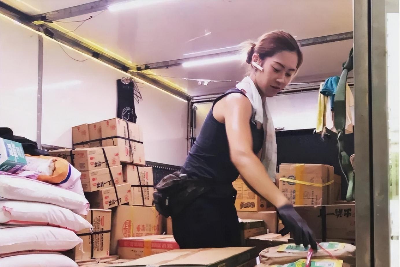 最新島國(guó)搬運(yùn)工，時(shí)代產(chǎn)物還是爭(zhēng)議焦點(diǎn)？