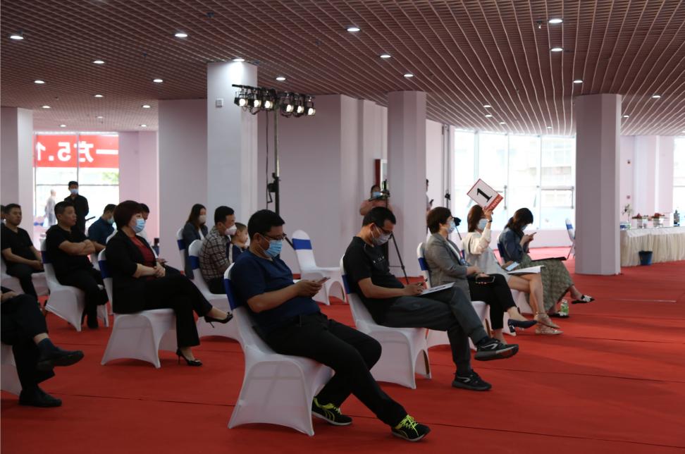 衡水拍賣最新動態(tài)，科技盛宴重塑未來生活體驗