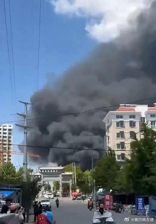 煙臺(tái)大火最新動(dòng)態(tài)，力量與希望的展現(xiàn)——變化中的自信與成就感