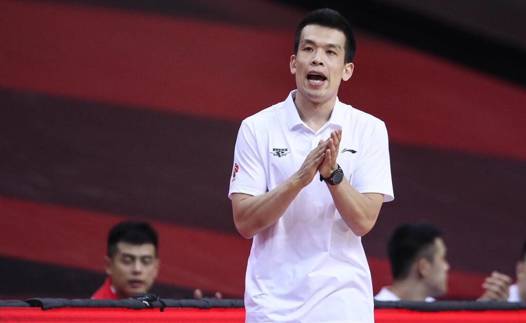 CBA北京隊(duì)最新動(dòng)態(tài)，籃球情懷、美食驚喜與小巷深處的秘密