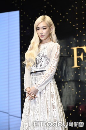 芬妮最新風(fēng)尚，探索時(shí)尚前沿的新潮流