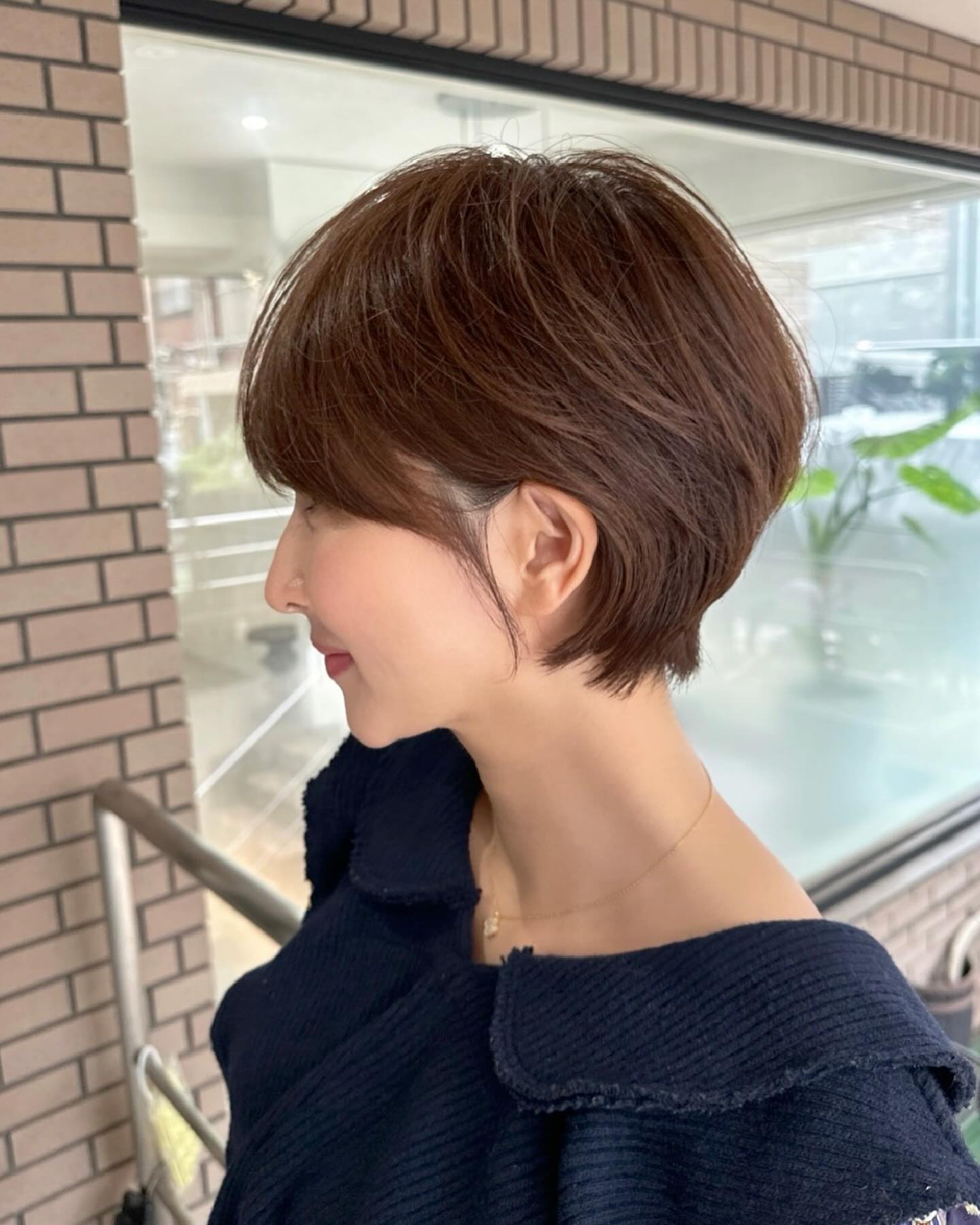 溫馨日常中的短發(fā)奇緣，愛的紐帶與最新發(fā)型圖片分享