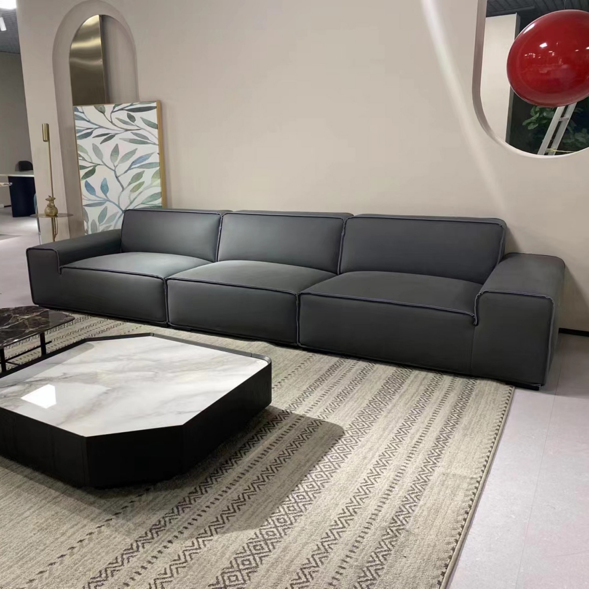 最新款沙發(fā)圖片，展現(xiàn)變化中的學(xué)習(xí)，自信與成就感的源泉