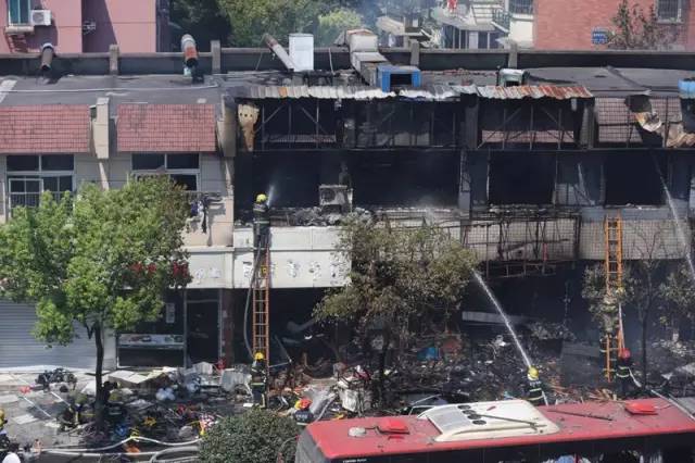 杭州爆炸事件最新圖片，溫馨日常小故事回顧
