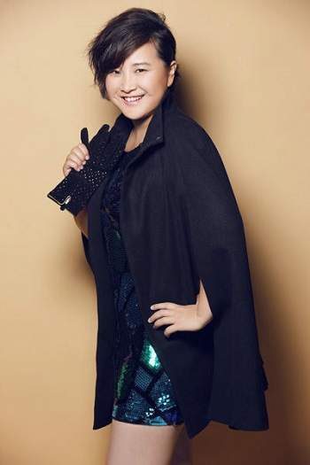 賈玲小品最新，喜劇界的璀璨明珠，引人捧腹爆笑！