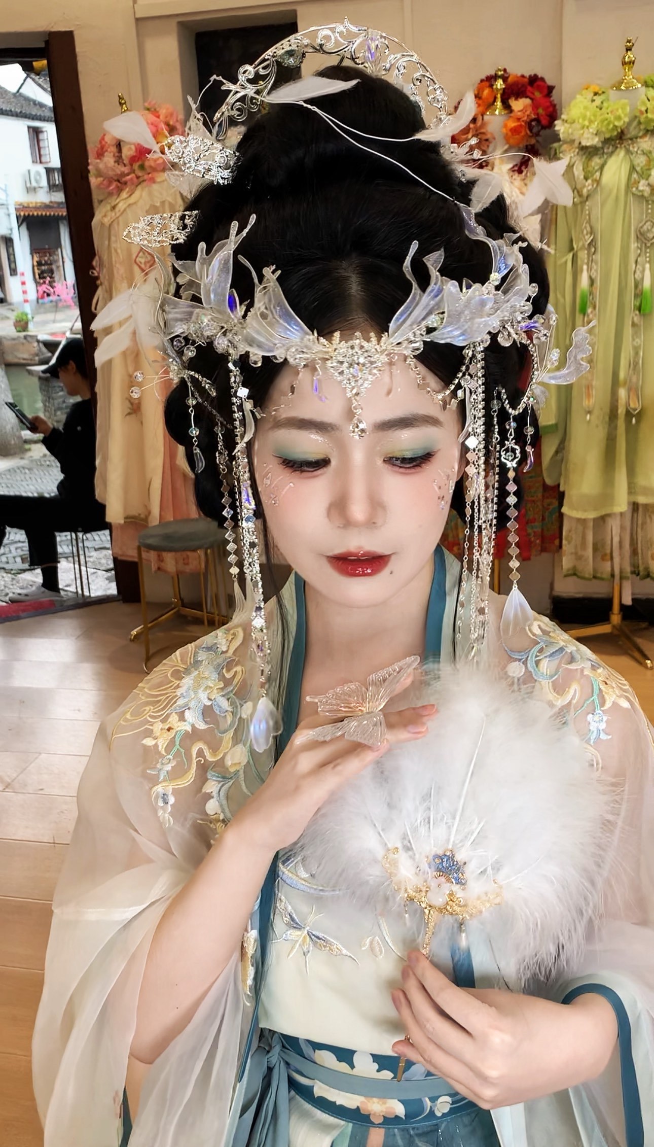 最新古裝造型，回溯背景、影響與地位，引領(lǐng)時(shí)尚風(fēng)潮