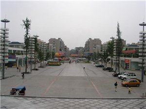 彭山貼吧最新動(dòng)態(tài)，科技新浪潮引領(lǐng)智能產(chǎn)品重磅登場(chǎng)！