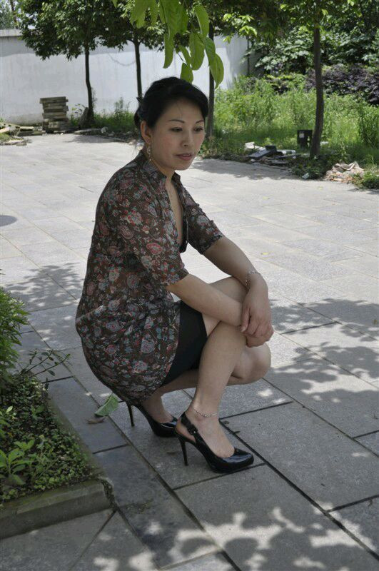 最新熟女論壇免費，自信與成就感的蛻變，熟女們的勵志前行之路！