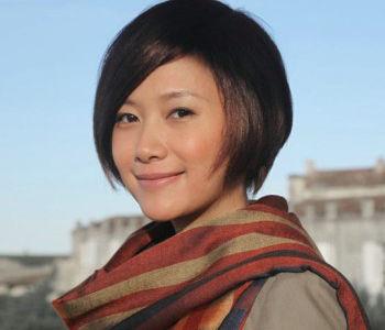 徐靜蕾最新短發(fā)時(shí)尚指南，打造時(shí)尚短發(fā)的詳細(xì)步驟與圖片展示