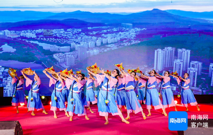 廣場舞2025最新風(fēng)潮，舞動你的世界！?