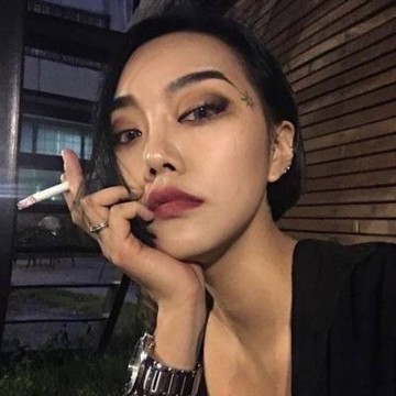 最新美女紋身圖案，時尚潮流中的個性表達