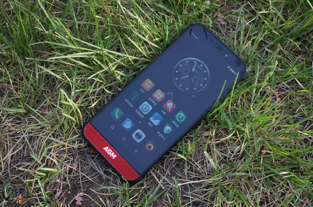 重磅新品手機亮相，科技魅力一網(wǎng)打盡！