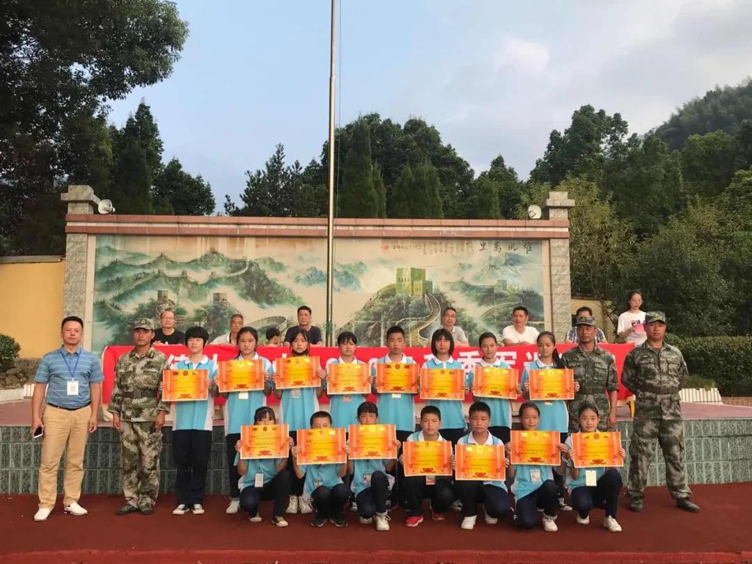 科技、社會(huì)與經(jīng)濟(jì)熱點(diǎn)話題的最新新聞?wù)接? width=