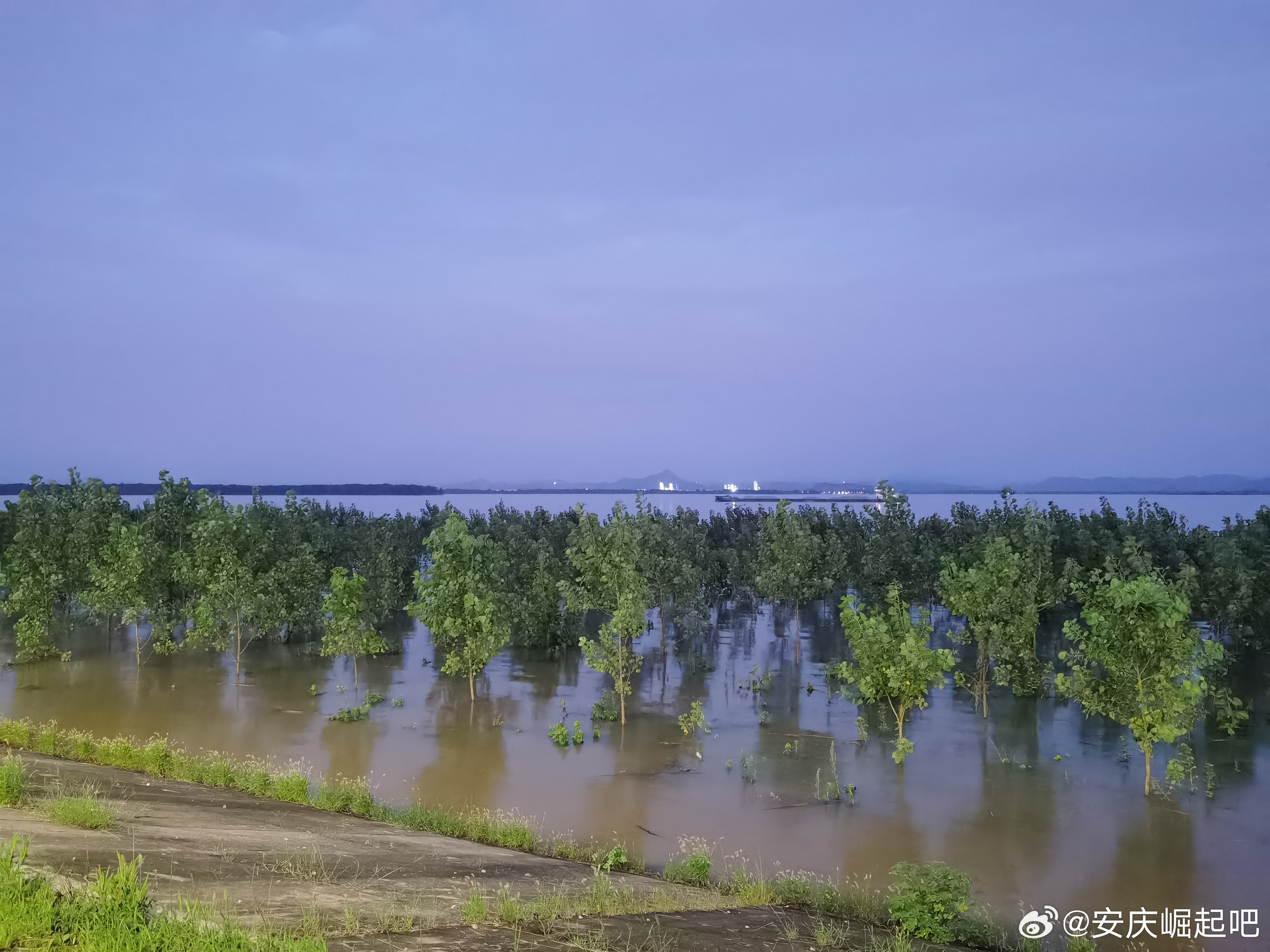 安慶洪水2025最新進(jìn)展，城市變遷中的精神力量展現(xiàn)