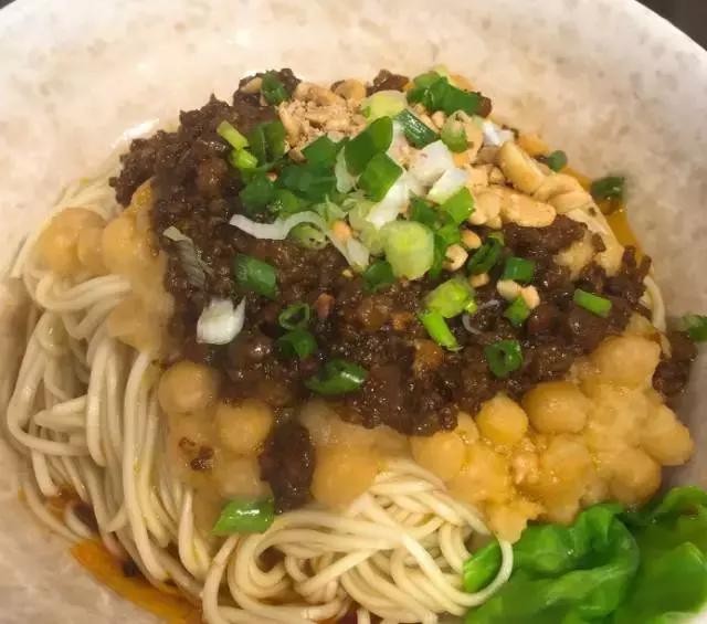 最新重口話題深度論述，揭示觀點與探討熱議