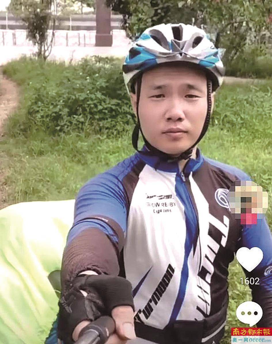 阿秋最新引領(lǐng)潮流前沿生活風(fēng)尚標(biāo)